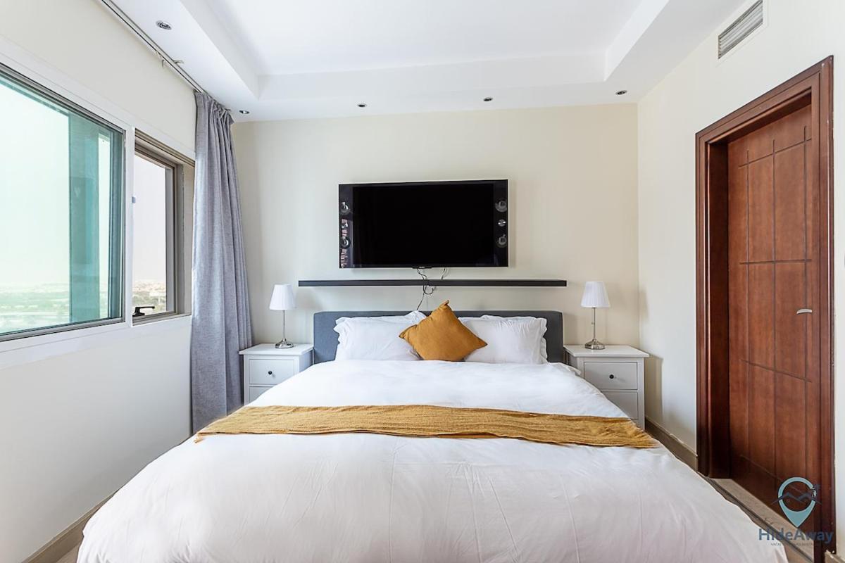 2br Breathtaking Waterfront Heart Of Marina Apartment *