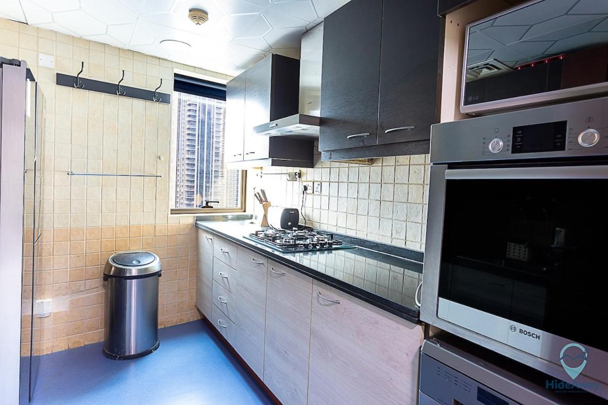 2br Breathtaking Waterfront Heart Of Marina Dubai